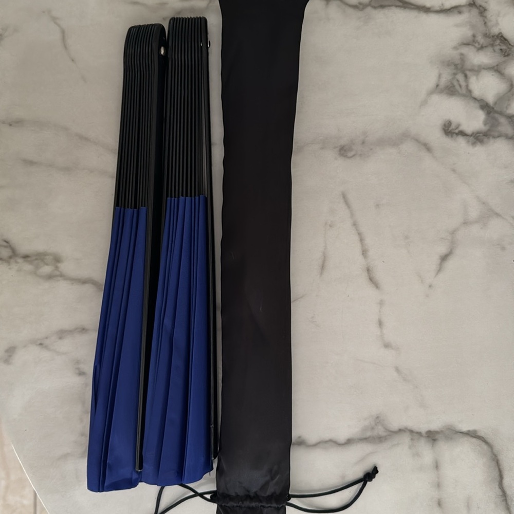 OMyTea Large Kitana Rave Clack Folding Hand Fans for Men/Women. Like New! - Picture 2 of 2